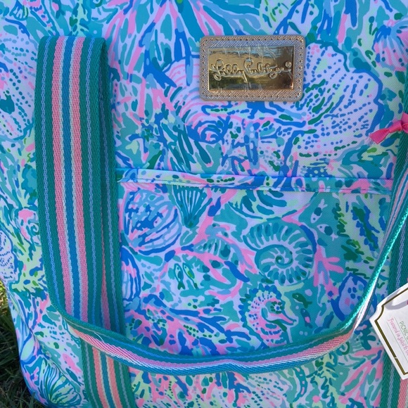 NWT Lilly Pulitzer Picnic Cooler Tote - Picture 5 of 11